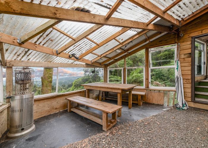  at 408A Scenic Drive, Waiatarua, Waitakere City, Auckland