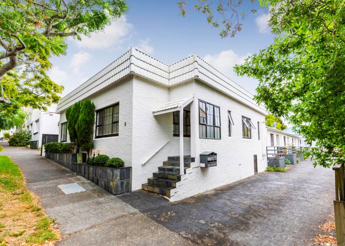 at 2/8 Sarawia Street, Newmarket, Auckland
