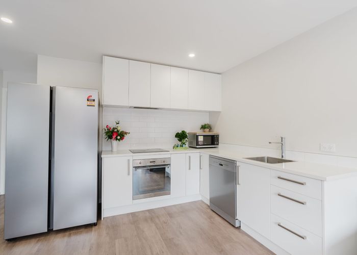  at 14 Village Quarter Lane, Frankton, Hamilton, Waikato