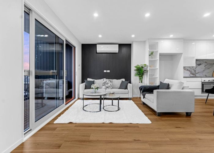  at 1/8 Reeves Avenue, Papatoetoe, Manukau City, Auckland