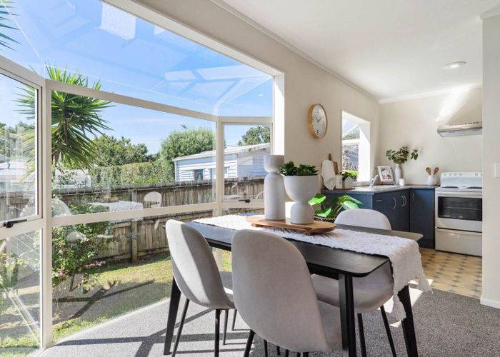  at 11a Gilpin Place, Beach Haven, North Shore City, Auckland