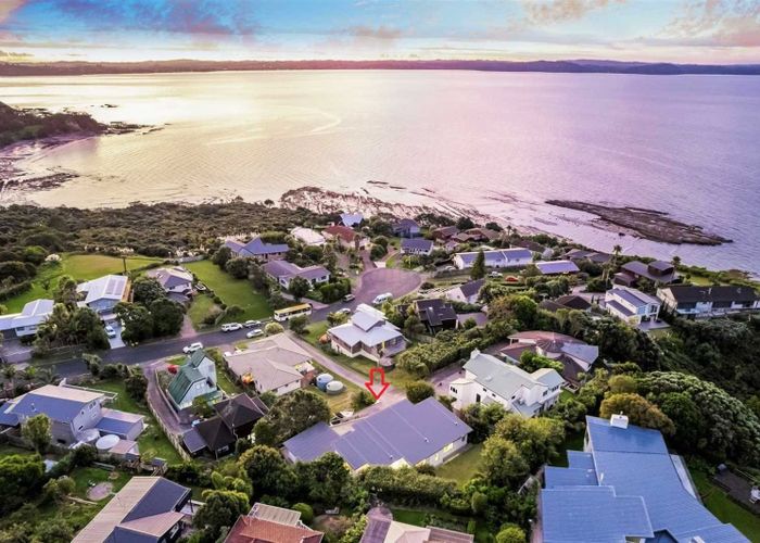  at 9 Siesta Terrace, Gulf Harbour, Rodney, Auckland