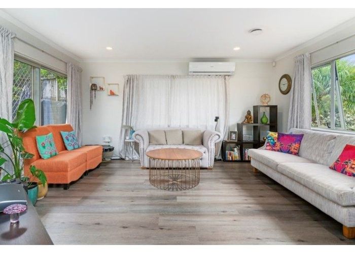  at 11 Shah Place, Glen Eden, Waitakere City, Auckland