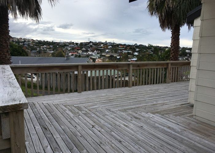 at 8B Camilla Grove, Totara Vale, North Shore City, Auckland