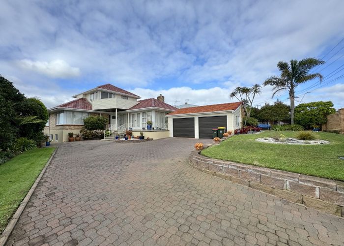  at 107 Bleakhouse Road, Mellons Bay, Manukau City, Auckland