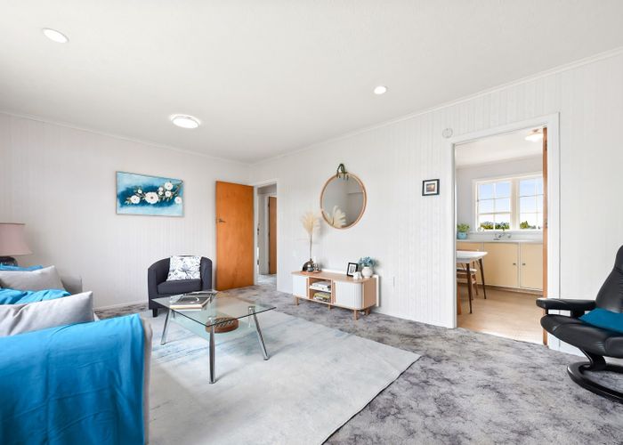  at Flat 6/95 Whites Line East, Waiwhetu, Lower Hutt, Wellington