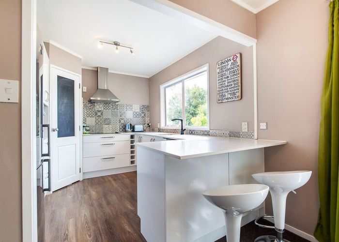  at 1/41 Elizabeth Drive, West Harbour, Waitakere City, Auckland