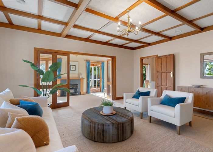  at 10 Beresford Street, Bayswater, North Shore City, Auckland