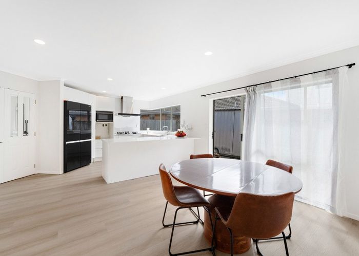  at 3 Sheldon Place, Burswood, Manukau City, Auckland