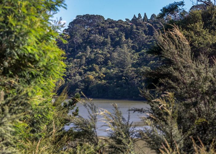  at 33/206 Manuka Road, Bayview, Auckland