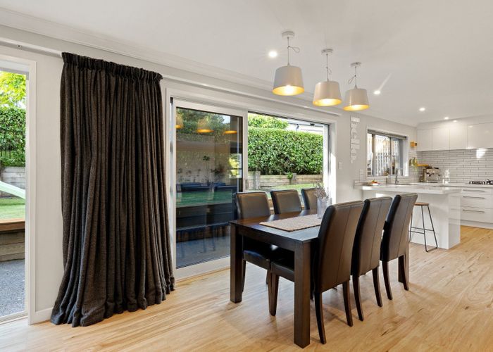  at 19 Colquhoun Place, Dinsdale, Hamilton