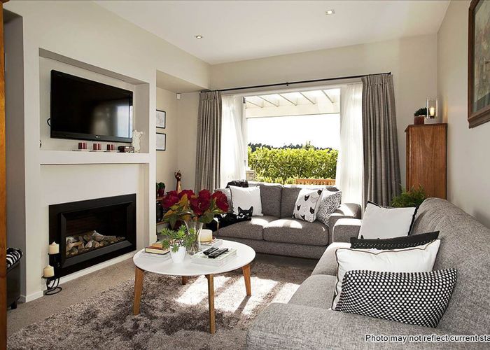  at 2 Hatfield Place, Albany, North Shore City, Auckland