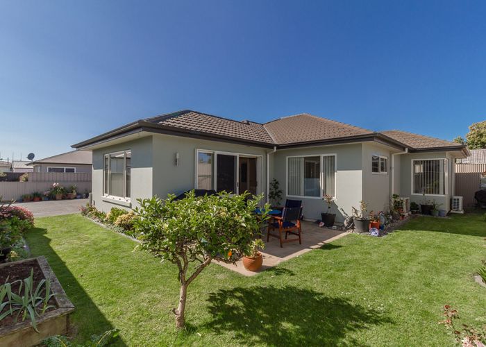  at 1B Oxford Street, Taradale, Napier