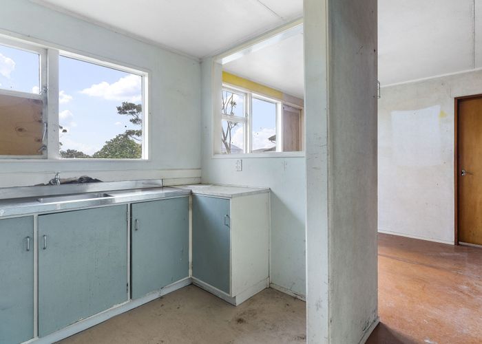  at 40 Danbury Drive, Torbay, Auckland