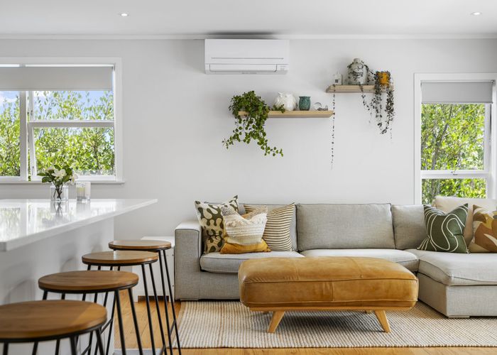  at 9 Seon Place, Birkdale, Auckland
