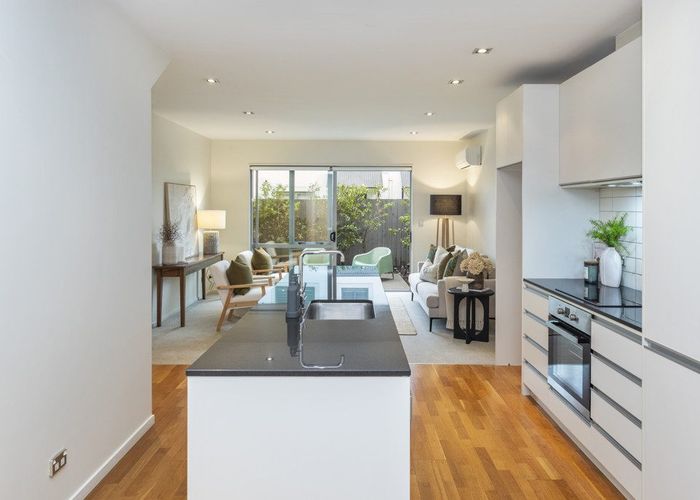  at 32A Champion Street, St. Albans, Christchurch City, Canterbury