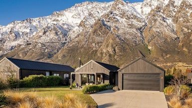  at 27 Glenfiddich road, Jacks point, QUEENSTOWN