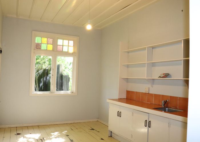  at 33 Ema Street, Te Aroha, Te Aroha