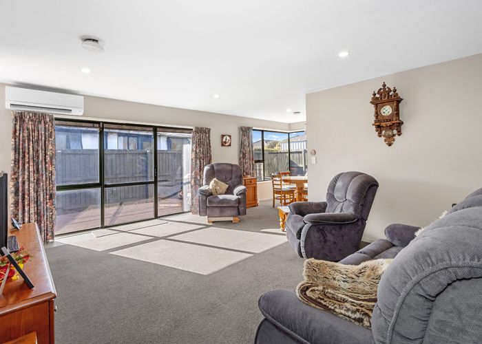  at 38 Castletown Place, New Brighton, Christchurch