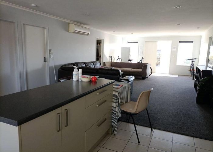  at Room 4, 32 Kendall View, Stoke, Nelson, Nelson / Tasman