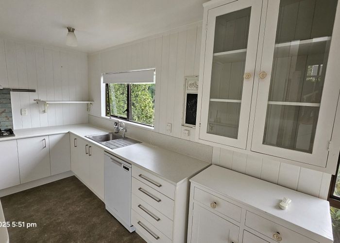  at 81 Hilltop Avenue, Morningside, Whangarei