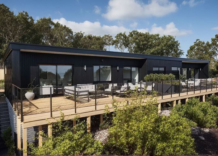  at 16 Hastings Grove, Wainuiomata, Lower Hutt, Wellington