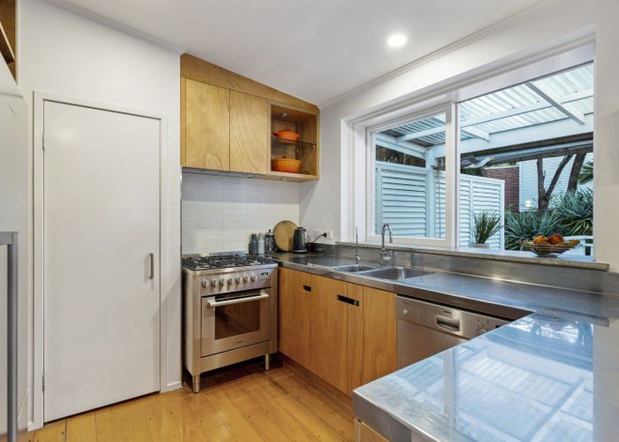  at 10 Georgina Street, Freemans Bay, Auckland