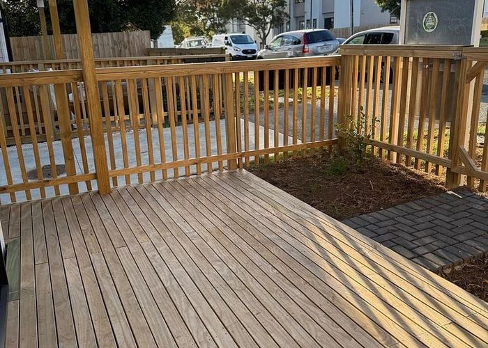  at 2/11 Camp Road, Mount Wellington, Auckland City, Auckland