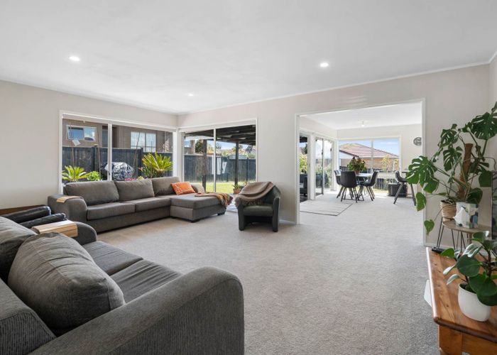  at 30 Luton Avenue, Sunnyhills, Manukau City, Auckland