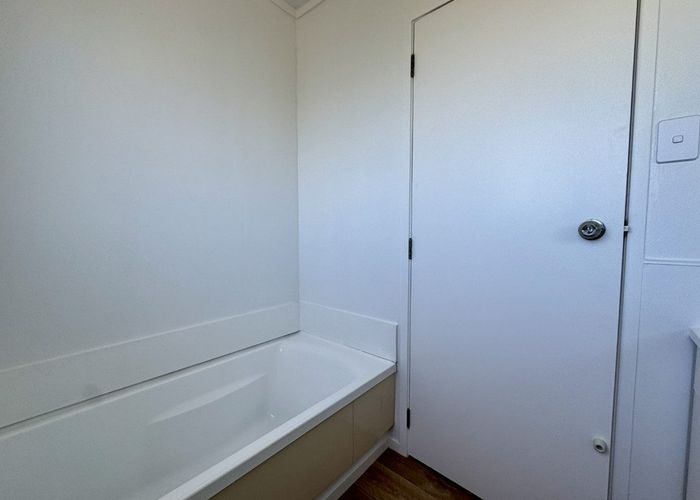  at 2/615 Manukau Road, Epsom, Auckland City, Auckland