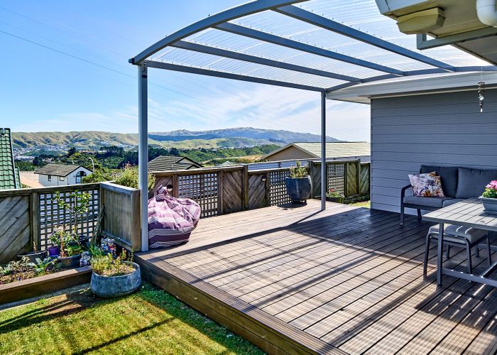  at 12b Kentwood Drive, Woodridge, Wellington, Wellington