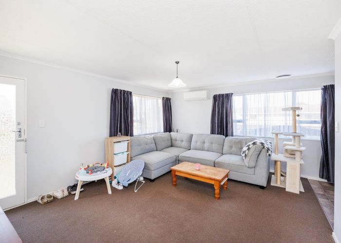  at 61 Hillcrest Drive, Kelvin Grove, Palmerston North
