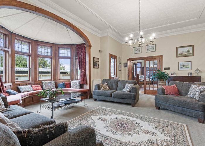  at 43 Rainforth Street, Roslyn, Palmerston North, Manawatu / Whanganui