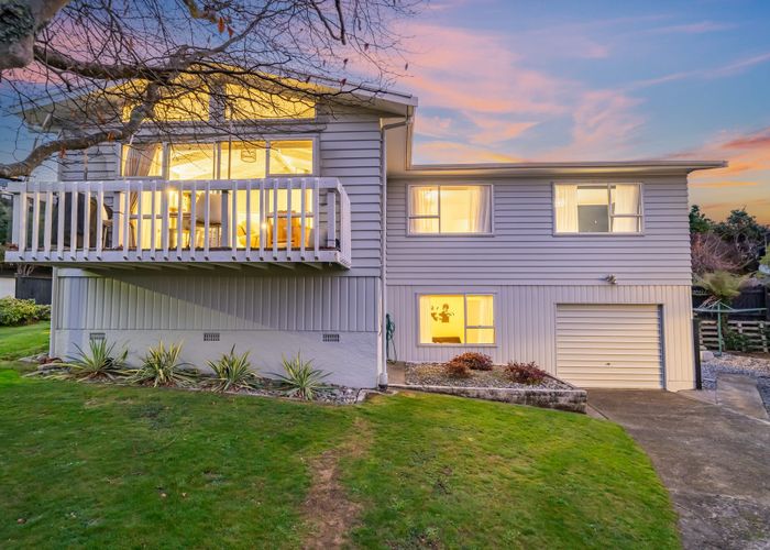  at 6 Spey Place, Papakowhai, Porirua