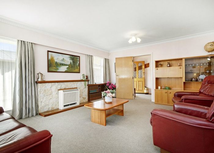  at 18 Rosebank Avenue, Avalon, Lower Hutt, Wellington