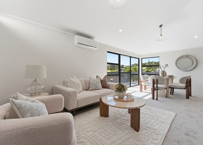  at 2 Seaford Place, Murrays Bay, North Shore City, Auckland