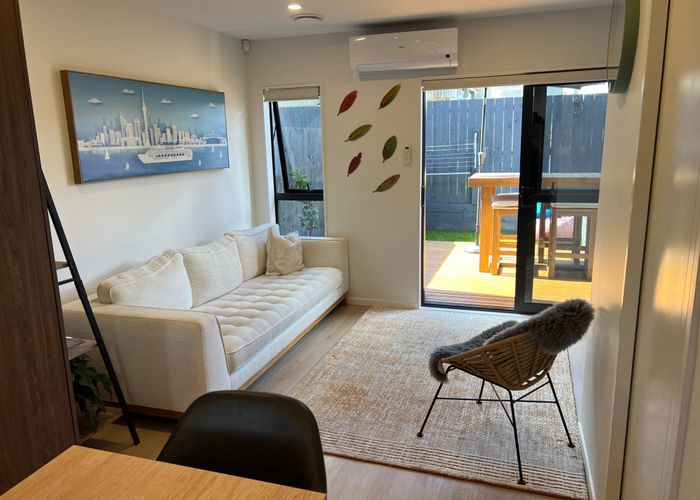  at 5/72 Tiraumea Drive, Pakuranga, Manukau City, Auckland