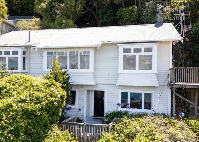  at 85 Barnard Street, Wadestown, Wellington
