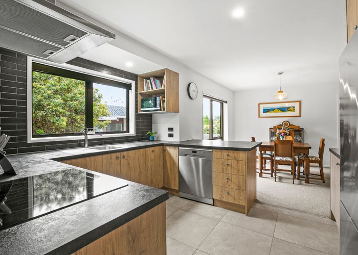  at 62 Heta Road, Highlands Park, New Plymouth, Taranaki