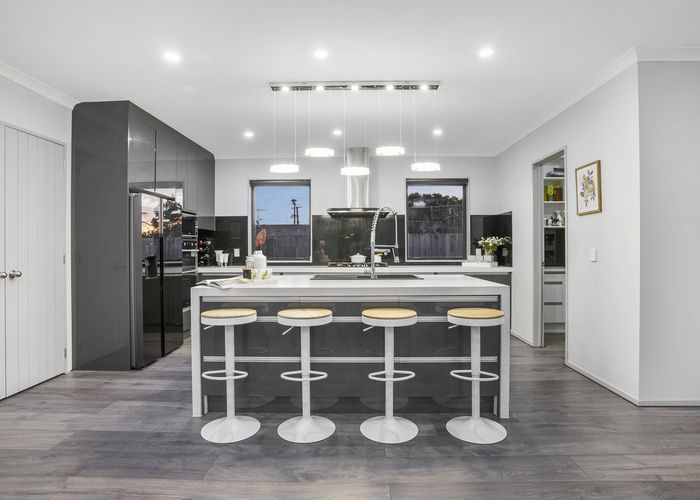  at 6 Bridge Street, Papatoetoe, Auckland