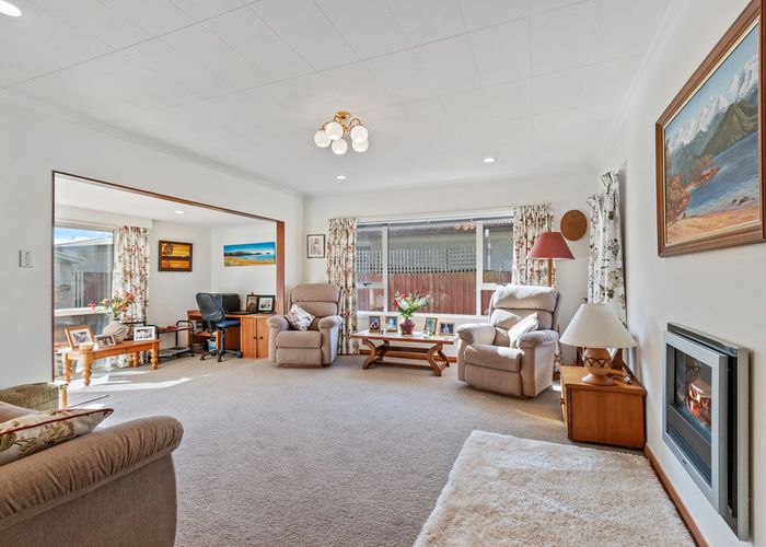  at 27 Glenrowan Avenue, Avondale, Christchurch