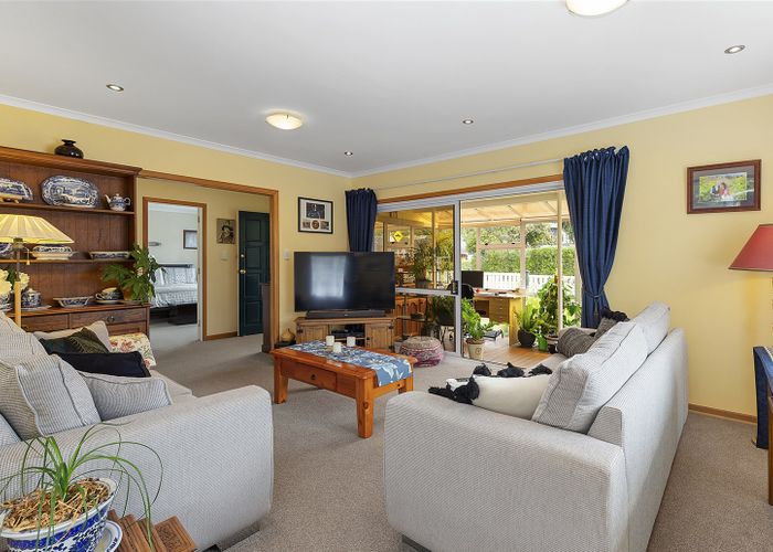  at 12 Findlay Street, Tawa, Wellington