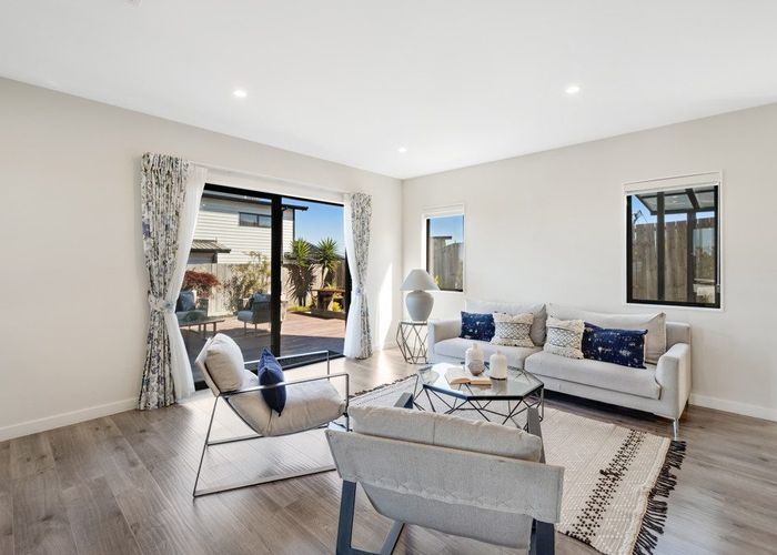  at 48 Eighth View Avenue, Beachlands, Manukau City, Auckland