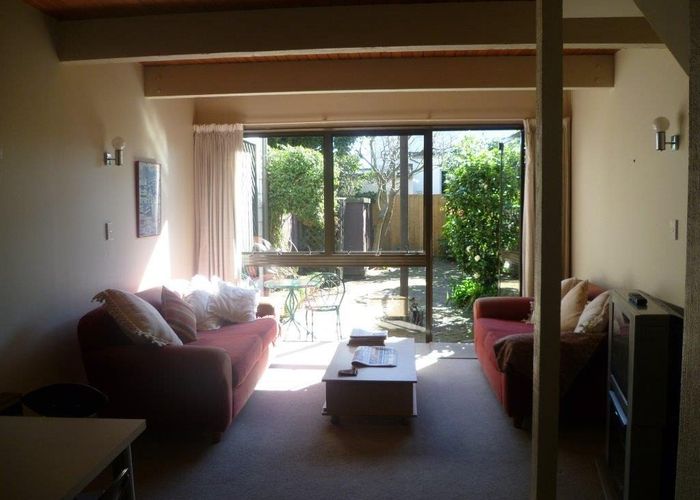  at 3/67 St Albans Street, Merivale, Christchurch City, Canterbury