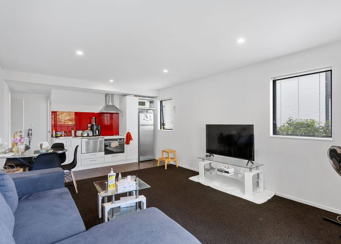  at 4/17 Bunyan Street, Waltham, Christchurch