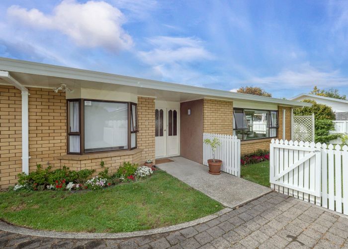  at 8 Conrad Place, Leamington, Waipa, Waikato