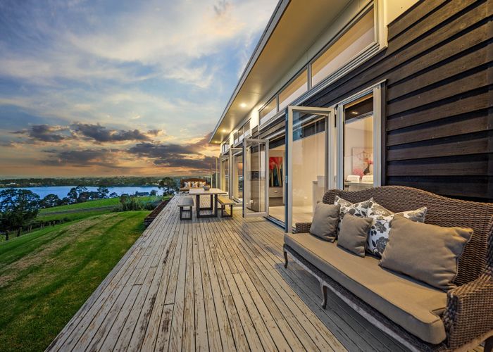  at 51 Edward Jonkers Drive, Albany