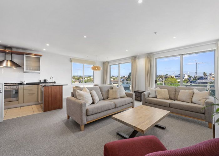 at 312/136 Marine Parade, Mount Maunganui, Tauranga, Bay Of Plenty