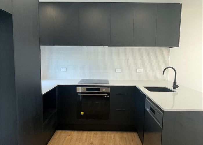  at 1/8 Wellington St, Phillipstown, Christchurch City, Canterbury