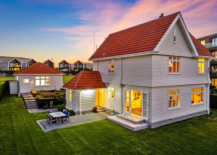  at 14 Marlborough Crescent, Hobsonville, Waitakere City, Auckland